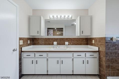 41 Florham Road Parsippany-troy Hills NJ 07054