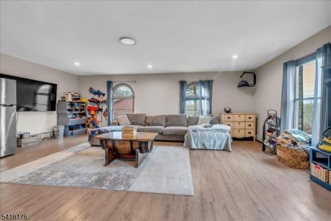 40 Alvin Road West Milford NJ 07480