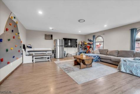 40 Alvin Road West Milford NJ 07480