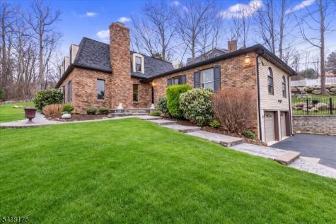 40 Alvin Road West Milford NJ 07480