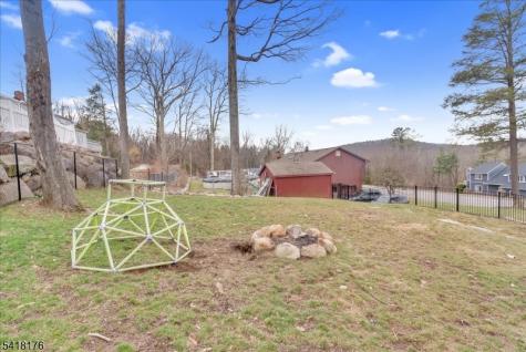 40 Alvin Road West Milford NJ 07480