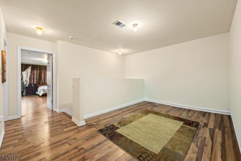 74 Wildwood Avenue Edison NJ 08837