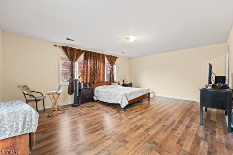 74 Wildwood Avenue Edison NJ 08837