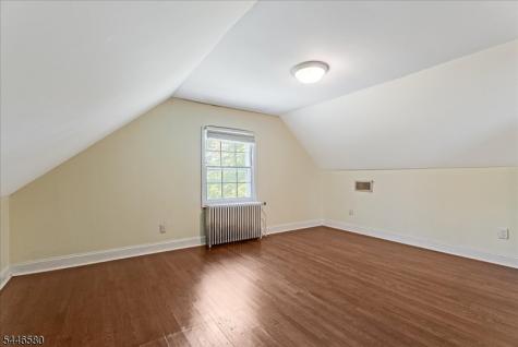 23 The Crossway Kinnelon NJ 07405