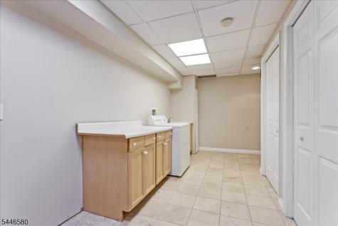 23 The Crossway Kinnelon NJ 07405