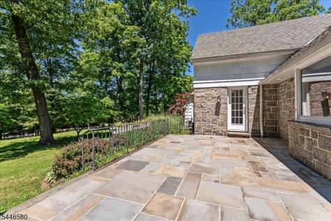 23 The Crossway Kinnelon NJ 07405