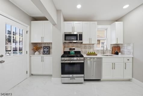 1466 Center Street Hillside NJ 07205