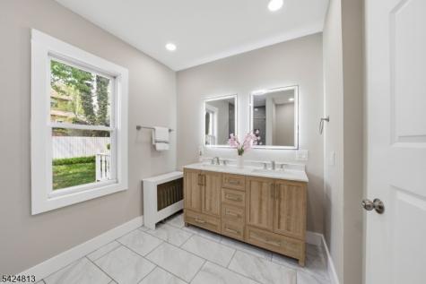 1466 Center Street Hillside NJ 07205
