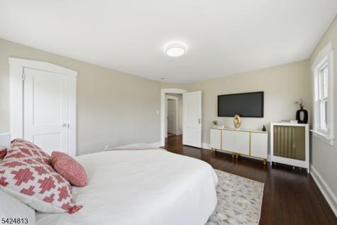 1466 Center Street Hillside NJ 07205