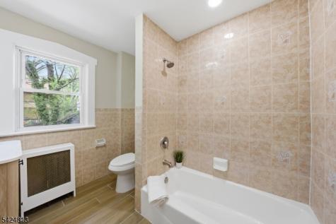 1466 Center Street Hillside NJ 07205