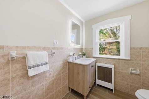 1466 Center Street Hillside NJ 07205
