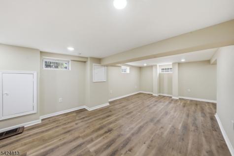 1466 Center Street Hillside NJ 07205