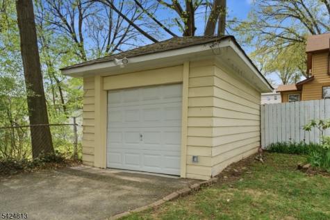 1466 Center Street Hillside NJ 07205