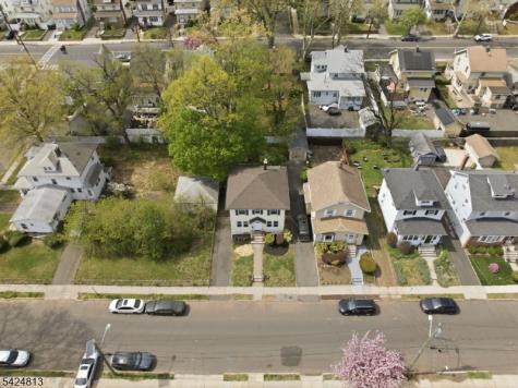 1466 Center Street Hillside NJ 07205