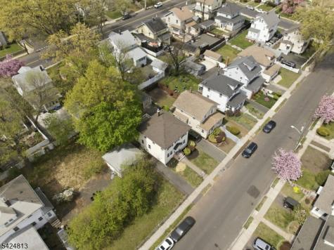 1466 Center Street Hillside NJ 07205