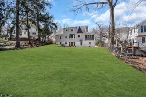 26 Dogwood Road West Orange NJ 07052