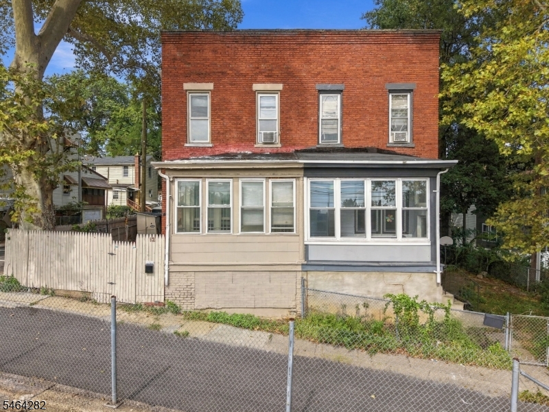 12 Church Place East Orange NJ 07017