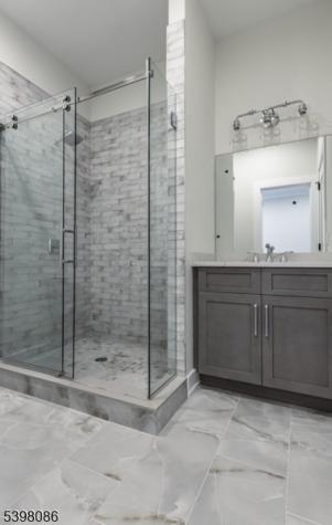 6 Harlow Pointe Cove Green Brook NJ 08812