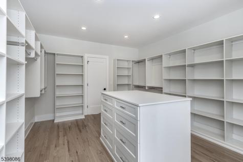 6 Harlow Pointe Cove Green Brook NJ 08812