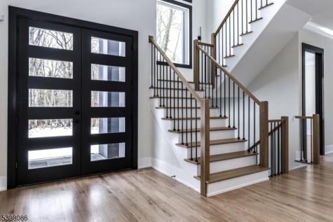 6 Harlow Pointe Cove Green Brook NJ 08812