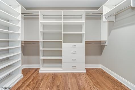 6 Harlow Pointe Cove Green Brook NJ 08812
