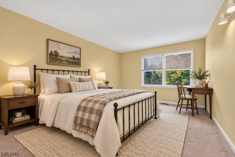 7 Stark Court Raritan NJ 08551