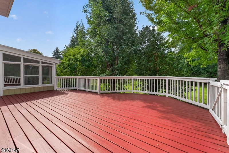 7 Stark Court Raritan NJ 08551