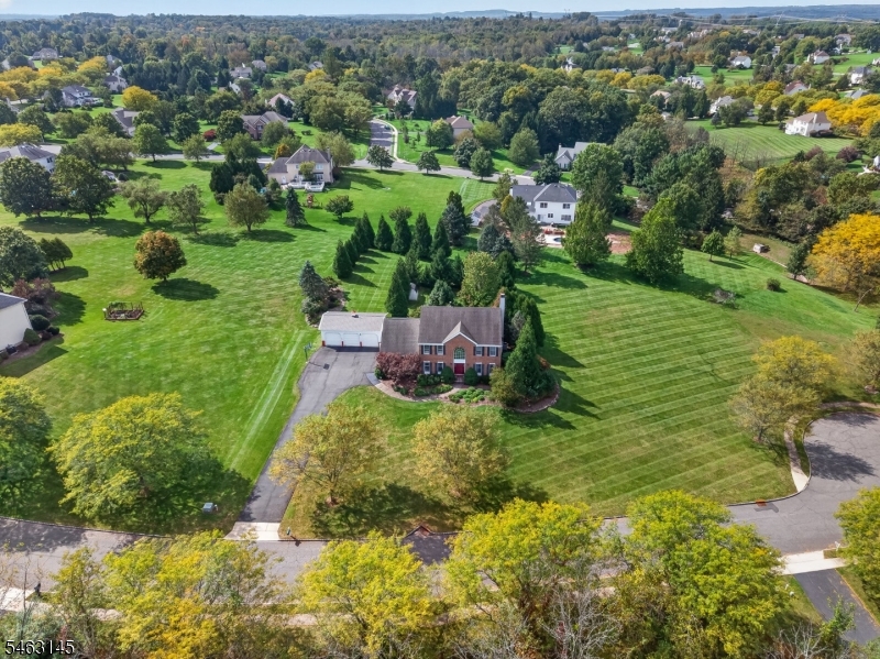 7 Stark Court Raritan NJ 08551