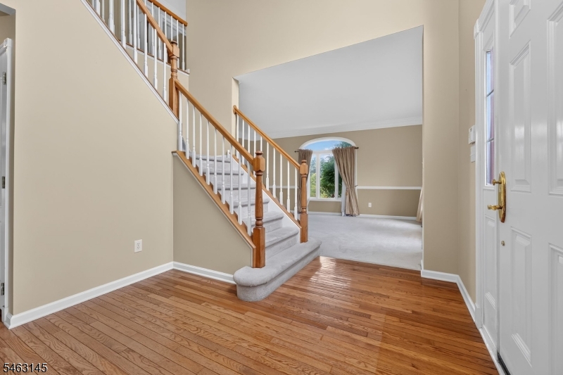7 Stark Court Raritan NJ 08551