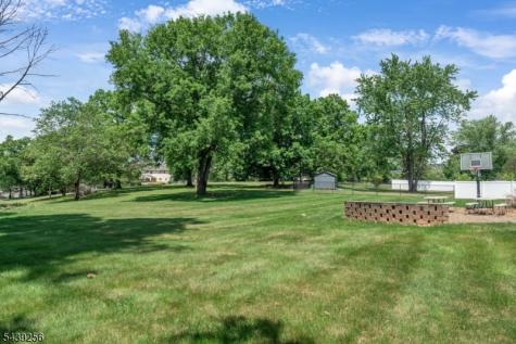 283 Floral Drive Bridgewater NJ 08807