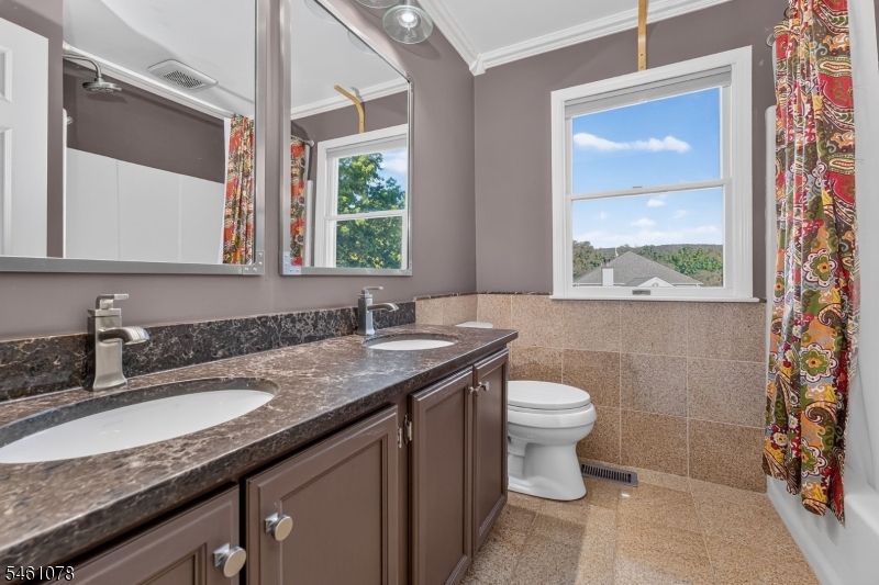 2 Saint Andrews Drive Washington NJ 07882