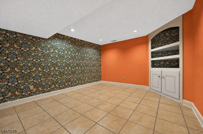 2 Saint Andrews Drive Washington NJ 07882