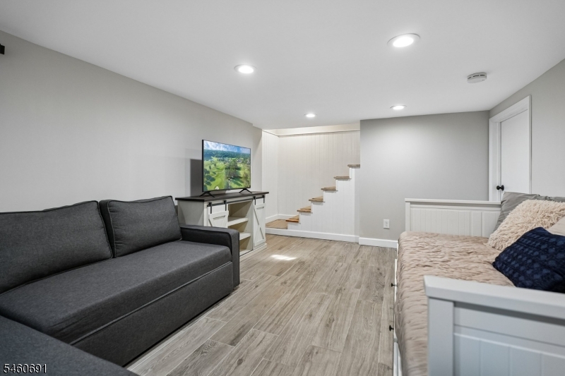 16 Remer Avenue Springfield NJ 07081