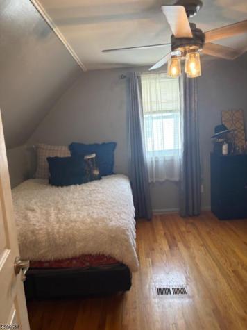 910 Apgar Terrace Rahway NJ 07065