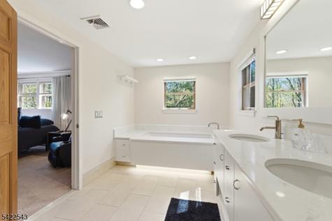 23 Edge Hill Road Blairstown NJ 07825