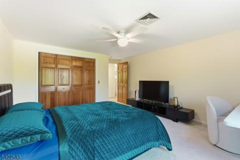23 Edge Hill Road Blairstown NJ 07825