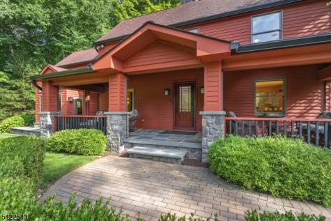 23 Edge Hill Road Blairstown NJ 07825