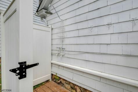 122 Kenilworth Road Mountain Lakes NJ 07046