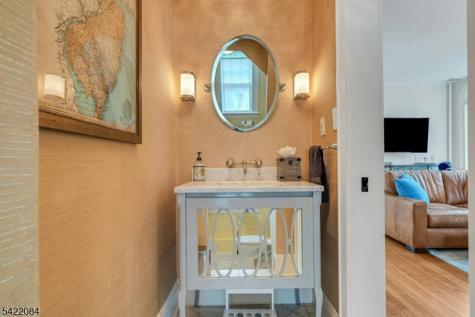 122 Kenilworth Road Mountain Lakes NJ 07046