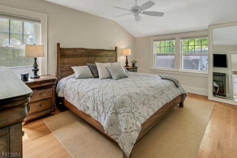 122 Kenilworth Road Mountain Lakes NJ 07046
