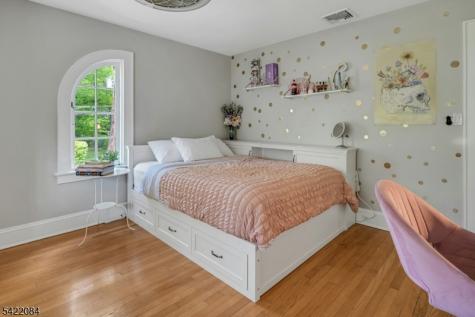 122 Kenilworth Road Mountain Lakes NJ 07046