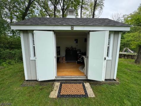 122 Kenilworth Road Mountain Lakes NJ 07046