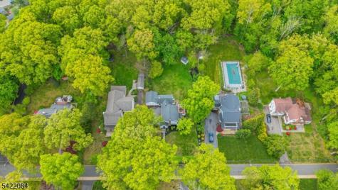 122 Kenilworth Road Mountain Lakes NJ 07046
