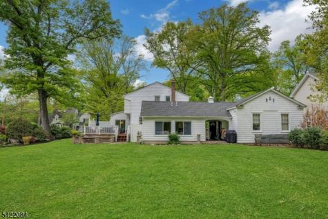 122 Kenilworth Road Mountain Lakes NJ 07046