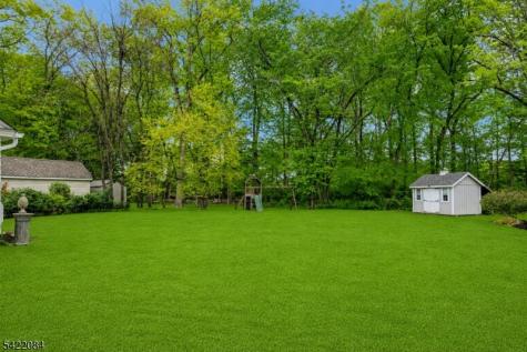 122 Kenilworth Road Mountain Lakes NJ 07046