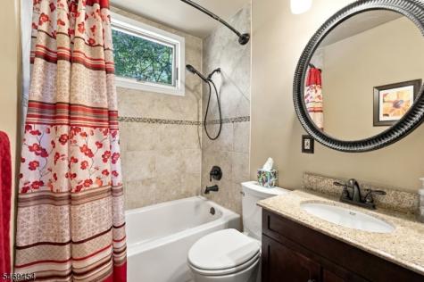 48 Gregory Drive Roxbury NJ 07847
