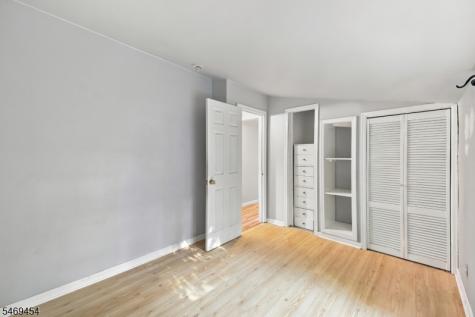 48 Gregory Drive Roxbury NJ 07847