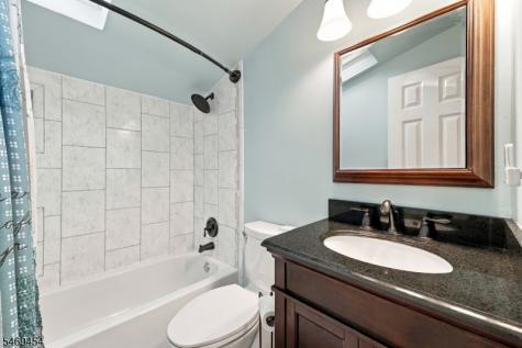 48 Gregory Drive Roxbury NJ 07847