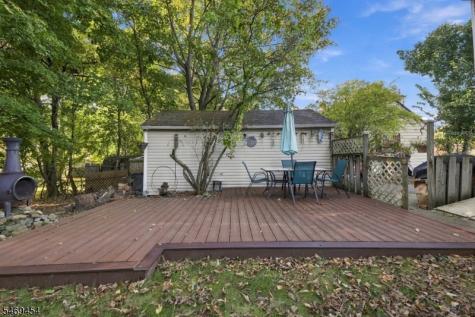 48 Gregory Drive Roxbury NJ 07847