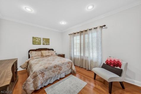 276 Northview Terrace Springfield NJ 07081